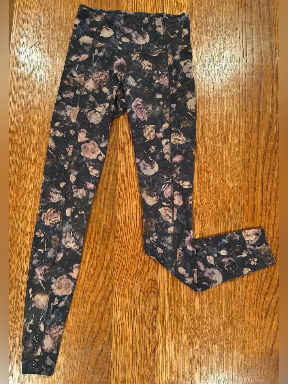Lululemon Athletica Wunder Under Legging - Size 4